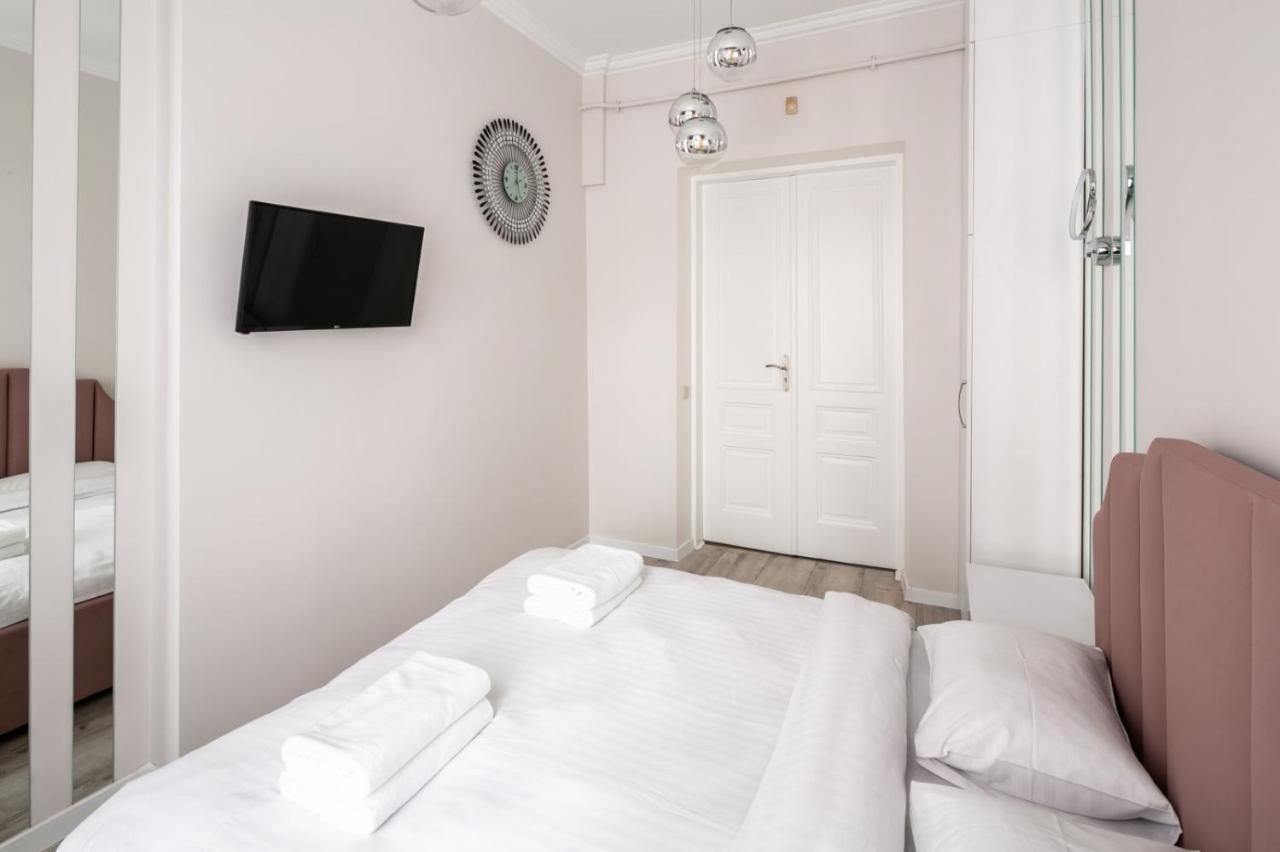 Avangard DeLuxe Art Apartment Lviv Buitenkant foto
