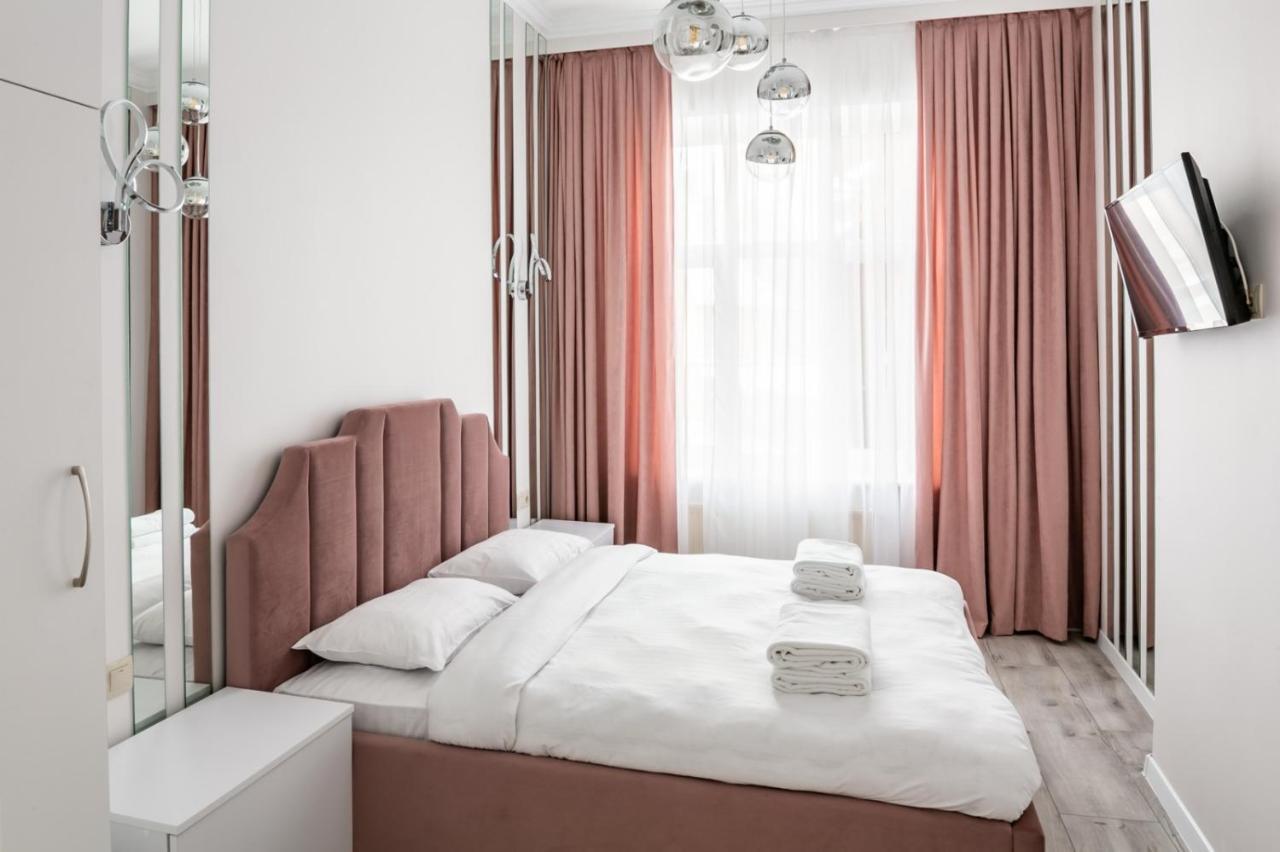 Avangard DeLuxe Art Apartment Lviv Buitenkant foto
