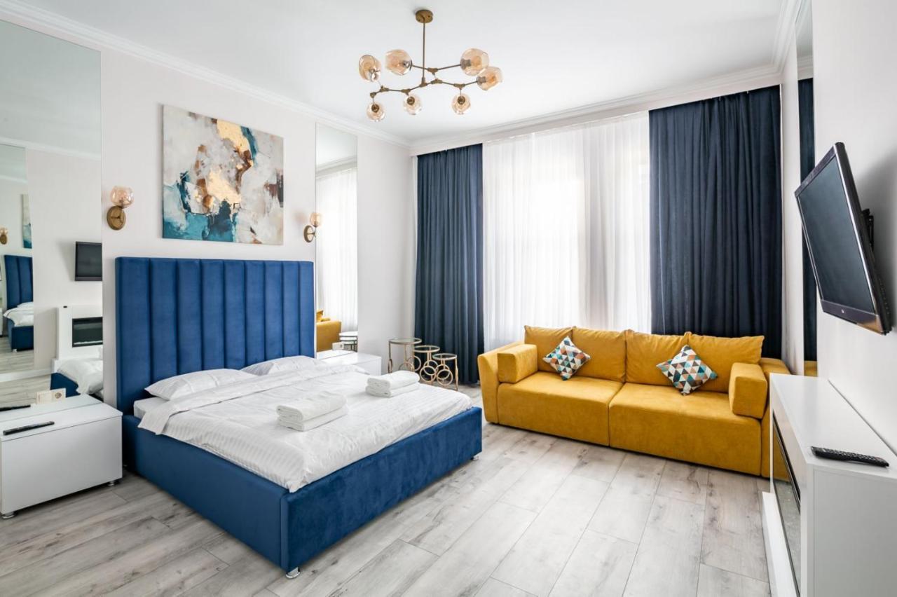 Avangard DeLuxe Art Apartment Lviv Buitenkant foto
