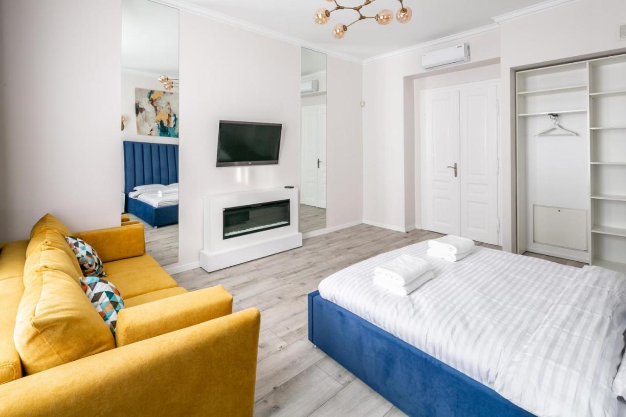 Avangard DeLuxe Art Apartment Lviv Buitenkant foto